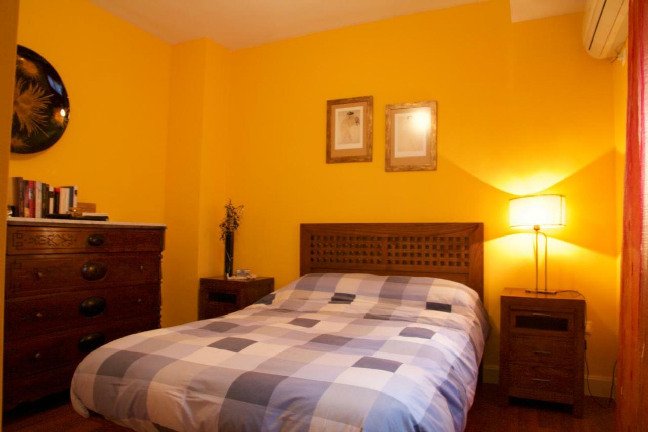 Apartamento San Benito C Seville Luaran gambar