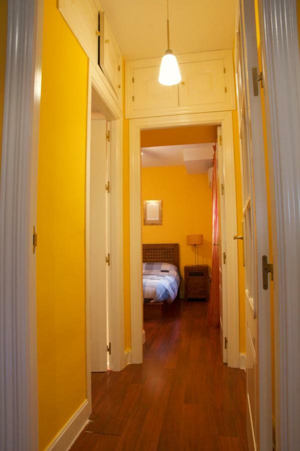 Apartamento San Benito C Seville Luaran gambar